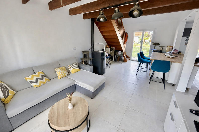 Maison - 90 m² - 4 pièces