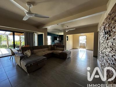 Maison - 91 m² - 4 pièces