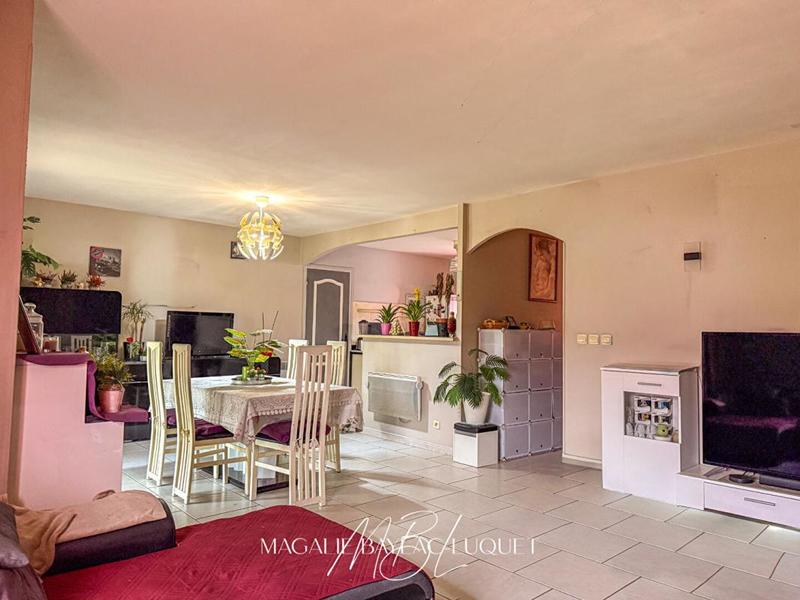 Maison - 101 m² - 4 pièces