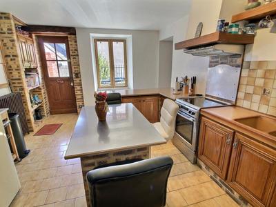 Maison - 175 m² - 7 pièces