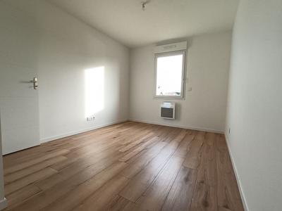 Maison traditionnelle - 83 m² - 4 pièces