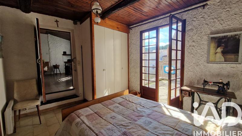 Maison de village - 111 m² - 7 pièces