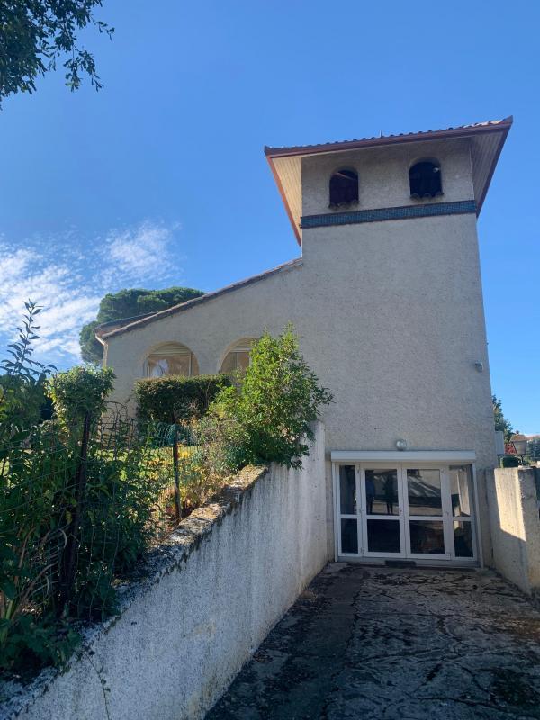 Maison - 231 m² - 5 pièces