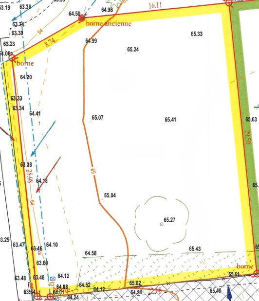 Terrain - 700 m²