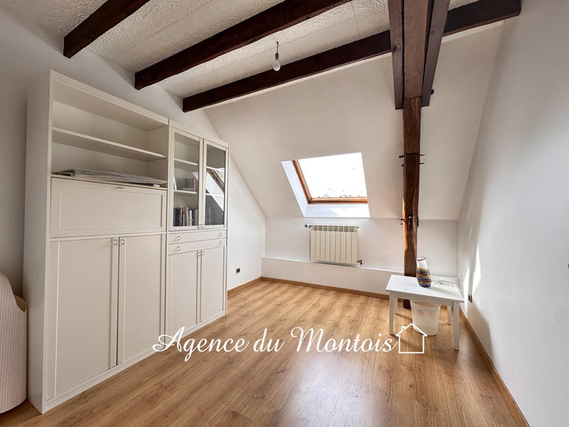 Maison - 102 m² - 4 pièces