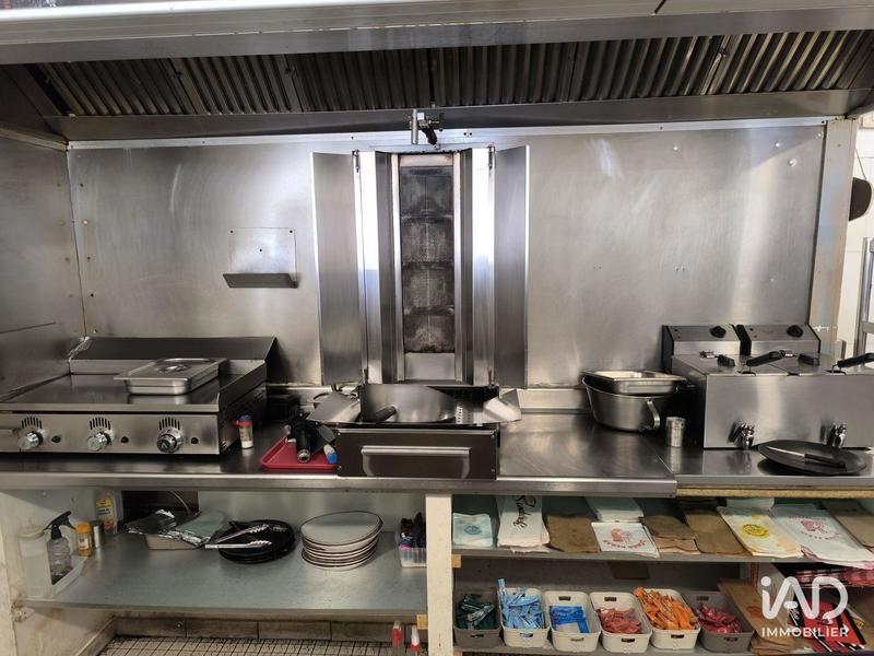 Local commercial - 210 m²