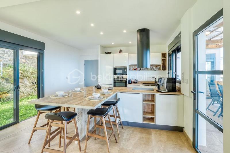 Maison d'architecte - 139 m² - 5 pièces