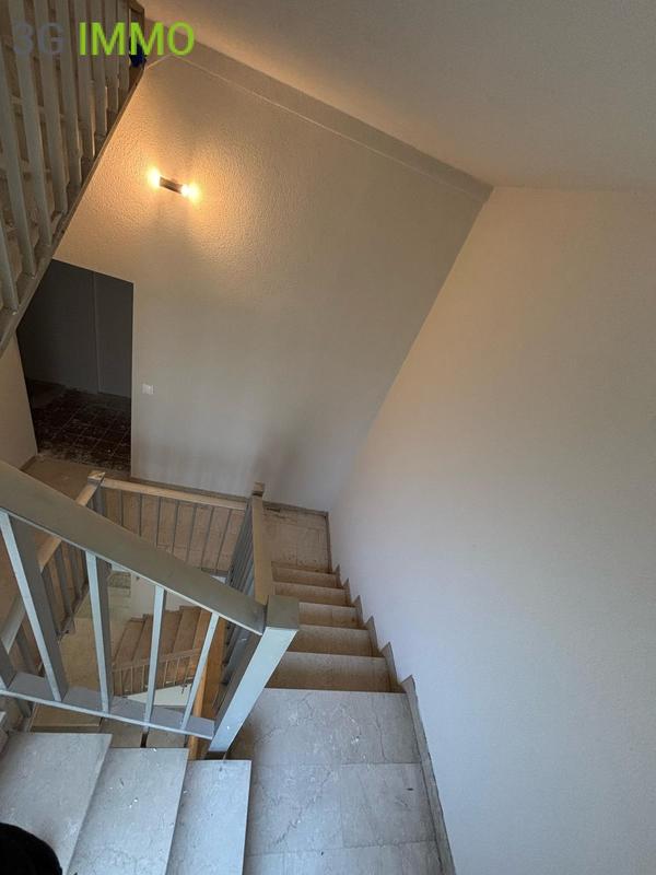 Maison - 170 m² - 5 pièces