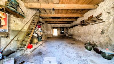 Parking / Garage - 72 m²