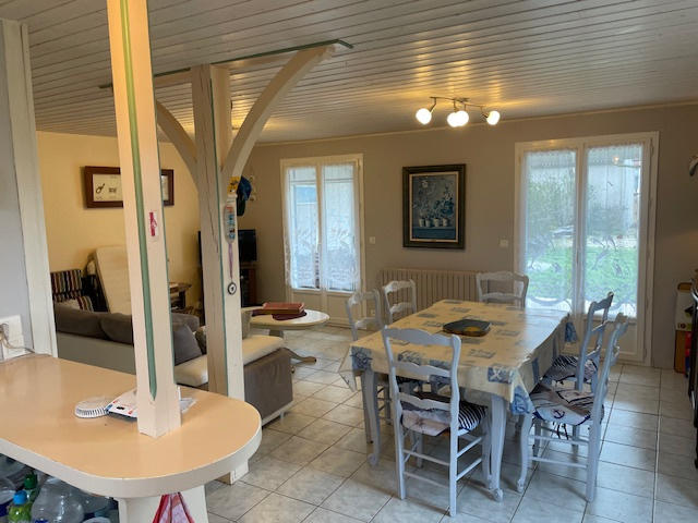 Maison - 75 m² - 5 pièces