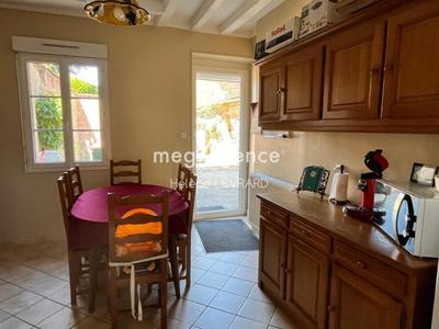 Maison - 191 m² - 8 pièces