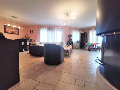 Maison - 156 m² - 7 pièces