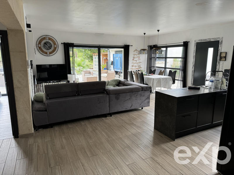 Maison - 135 m² - 5 pièces