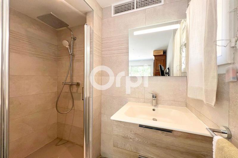 Villa - 194 m² - 6 pièces