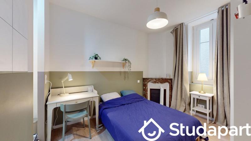 Chambre - 12 m² - 1 pièce