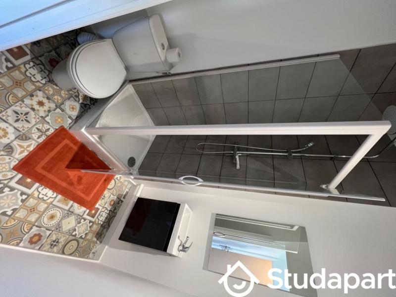 Chambre - 12 m² - 1 pièce