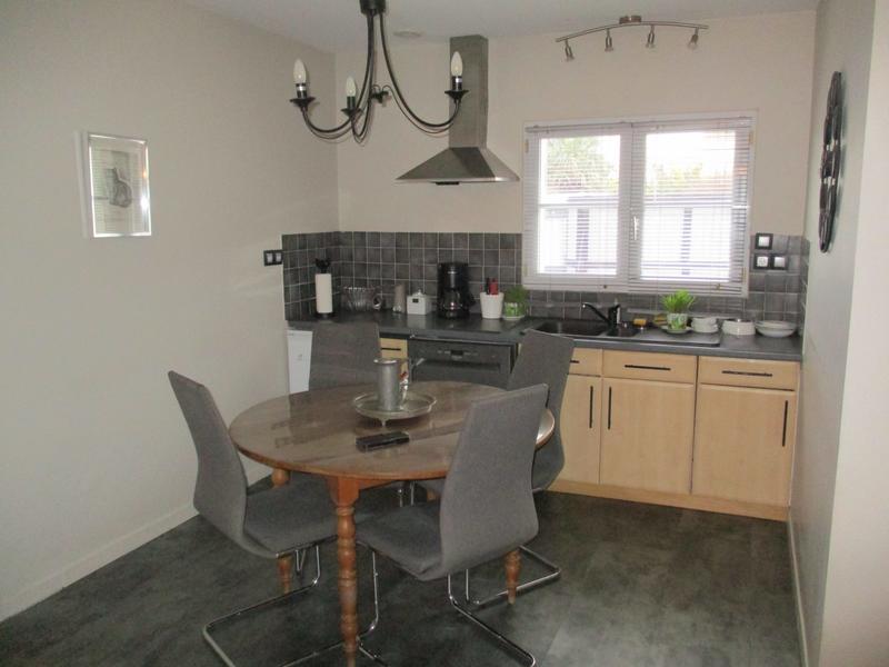 Maison - 167 m² - 8 pièces