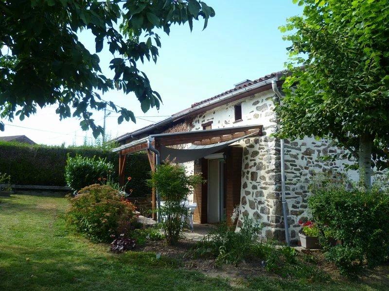 Maison de village - 95 m² - 5 pièces