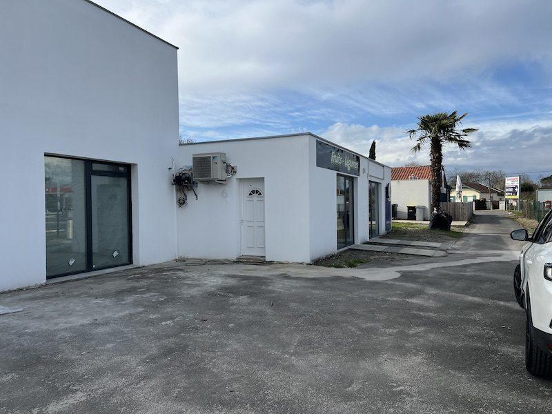 Local commercial - 160 m² - 1 pièce