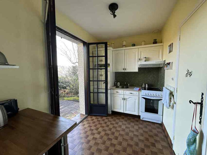 Maison - 94 m² - 6 pièces