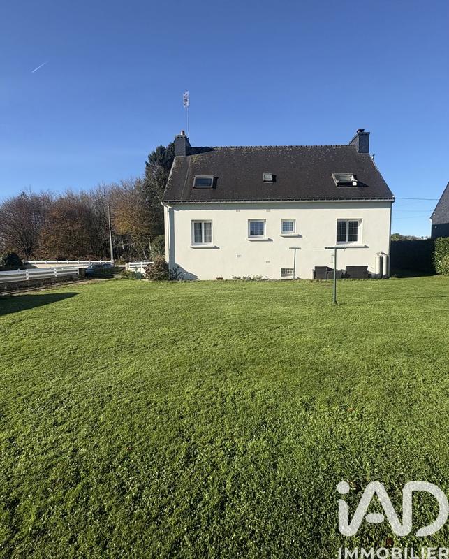 Maison - 140 m² - 6 pièces