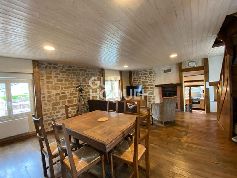 Maison - 89 m² - 5 pièces