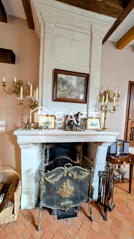 Maison - 302 m² - 8 pièces