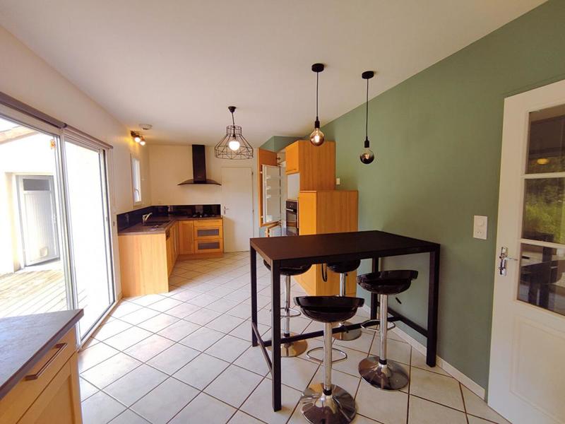 Maison - 111 m² - 5 pièces