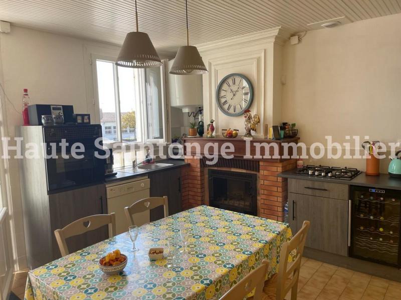 Maison de village - 70 m² - 3 pièces