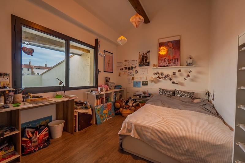 Appartement - 144 m² - 4 pièces