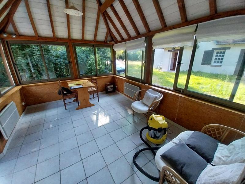 Propriété - 220 m² - 11 pièces