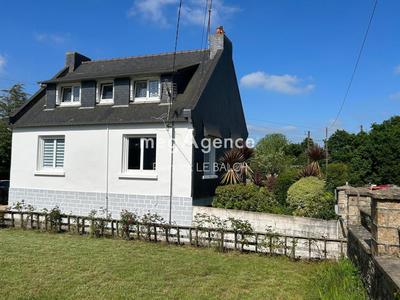 Maison - 84 m² - 5 pièces