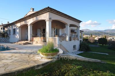 Villa - 305 m² - 7 pièces