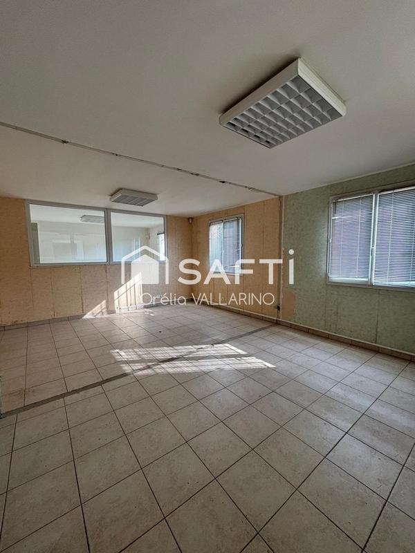 Maison - 400 m² - 5 pièces