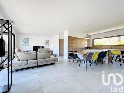 Maison - 148 m² - 5 pièces