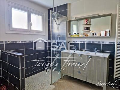 Maison - 87 m² - 5 pièces