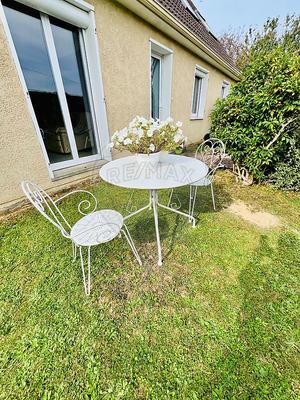 Maison - 137 m² - 6 pièces