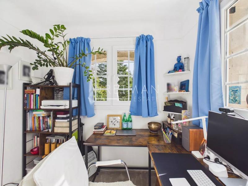 Maison - 121 m² - 5 pièces