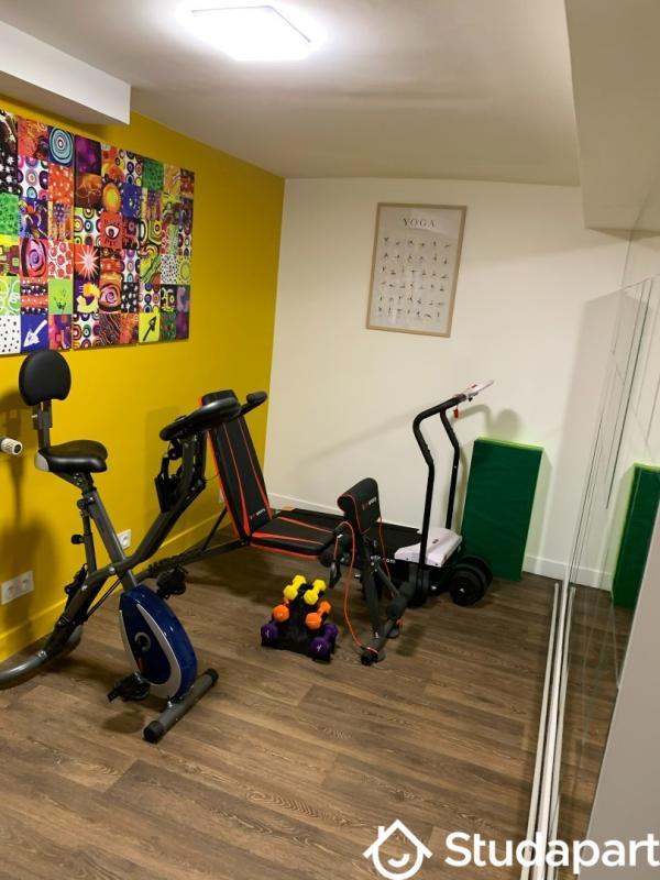 Chambre - 15 m² - 1 pièce