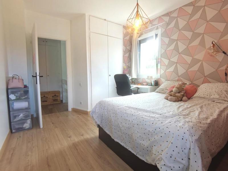 Villa - 202 m² - 7 pièces