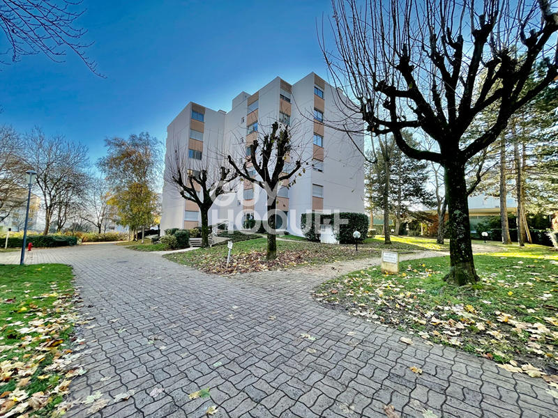 Appartement - 107 m² - 5 pièces