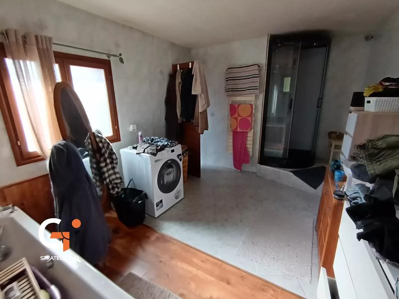 Maison - 140 m² - 7 pièces