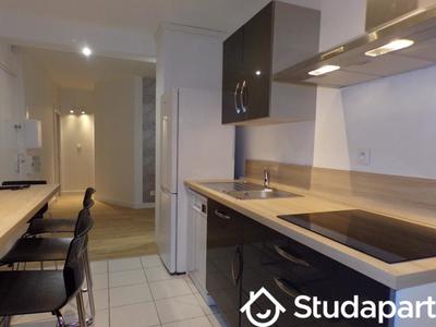 Chambre - 12 m² - 1 pièce