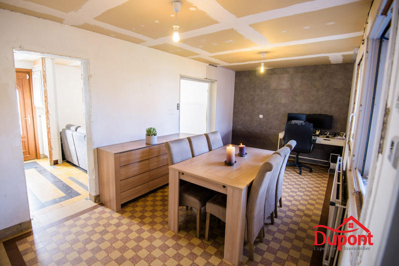 Maison - 90 m² - 6 pièces