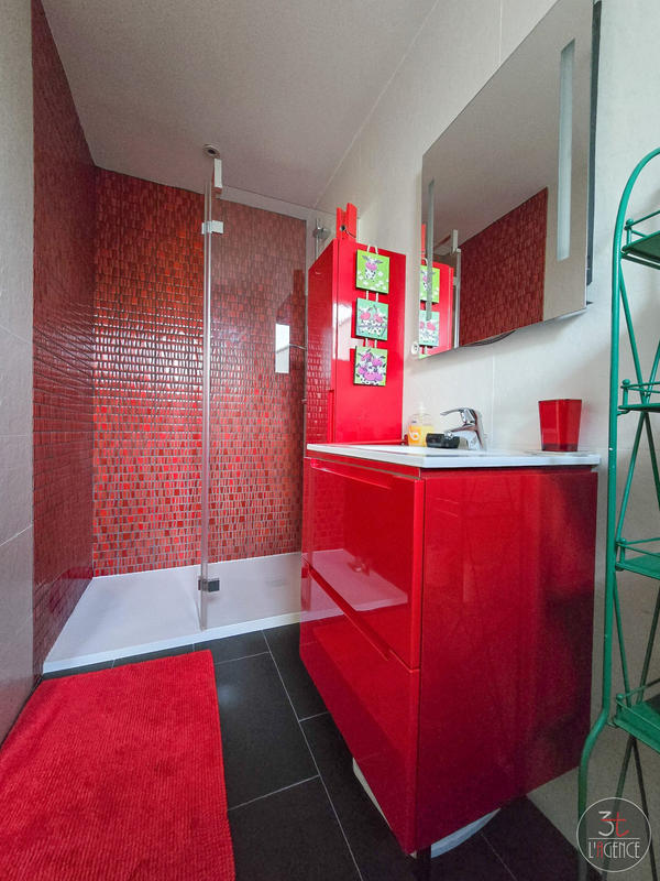 Maison contemporaine - 188 m² - 6 pièces