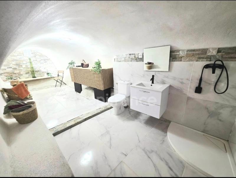 Maison de village - 180 m² - 6 pièces