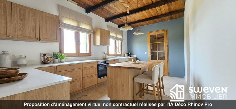Maison - 360 m² - 18 pièces