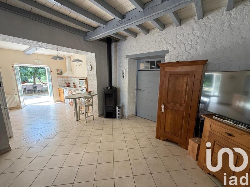 Maison de village - 385 m² - 14 pièces