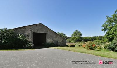 Maison - 150 m² - 7 pièces