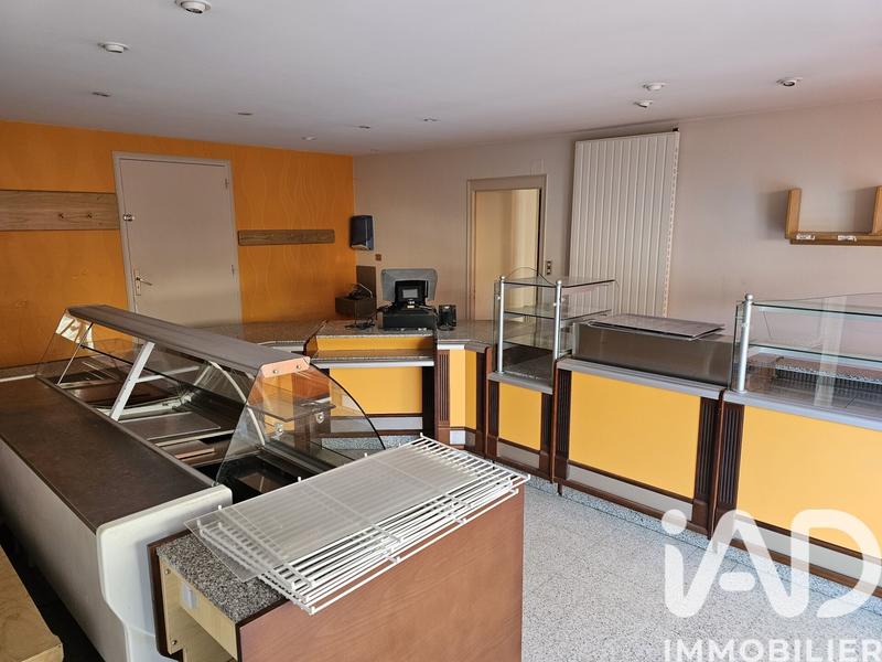 Maison - 220 m² - 10 pièces